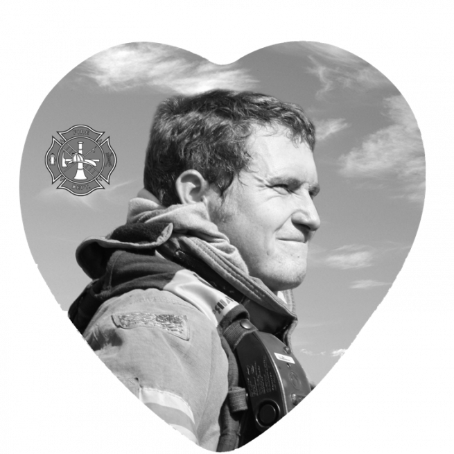Porcelain Portrait, Heart, w/ BW  Image <h3 class="product_title entry-title">6” x 6” (15 x 15 cm)</h3>